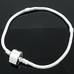 Bracelet maille serpent 3 mm Européen aimanté du 17 au 23 cm