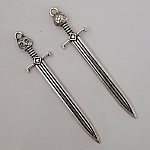 Breloque Épée Hache de Guerre N°02 Argent