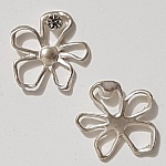 Breloque Fleur Métal N°057 Argent