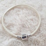 Bracelet Clip Européen lisse Uni 01 DU 15 AU 23 CM Ivoire