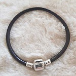 Bracelet Clip Européen lisse Uni 01 DU 15 AU 23 CM Marron Foncé
