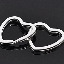 Anneau porte clés forme coeur 31 x 31 mm