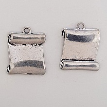 Breloque Livre Parchemin grimoire N°02 Argent.