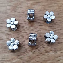 Breloque Fleur Métal N°034 Argent