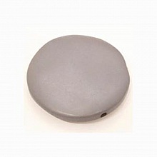 Galet plat résine rond 27 x 8 mm effet cuir Gris Clair