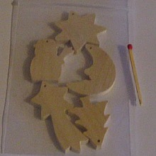 5 deco pour noel a peindre et a suspendre