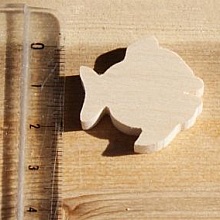 figurine miniature  poisson  ep:3mm a peindre et a coller bois d'erable massif fait main
