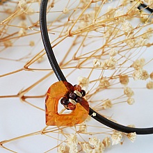 Pendentif coeur cristal Swarovski ambré sur cuir marron
