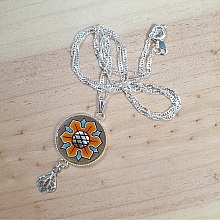 Collier pendentif aux couleurs de l'automne