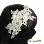 bijou de cheveux mariée ivoire dentelle Calais fleur de soie strass