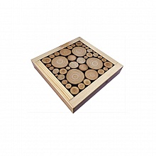 Dessous-de-plat en rondin de bois laurier / noisetier, réversible en coupelle décor cœur jacquard