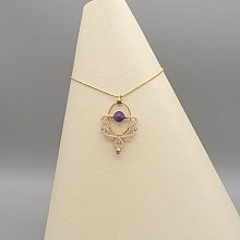 Collier couleur sable en micro-macramé  avec une perle améthyste