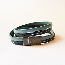 Bracelet double cuir bleu à surpiqûres  au fermoir magnétique