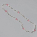 Ras du cou de princesse en perles blanches et grosses perles roses